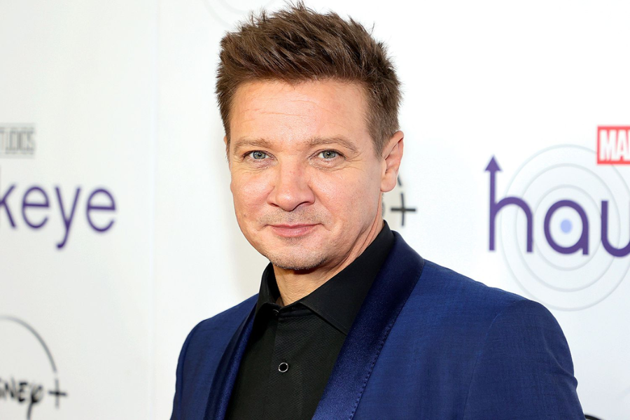 jeremy renner net worth